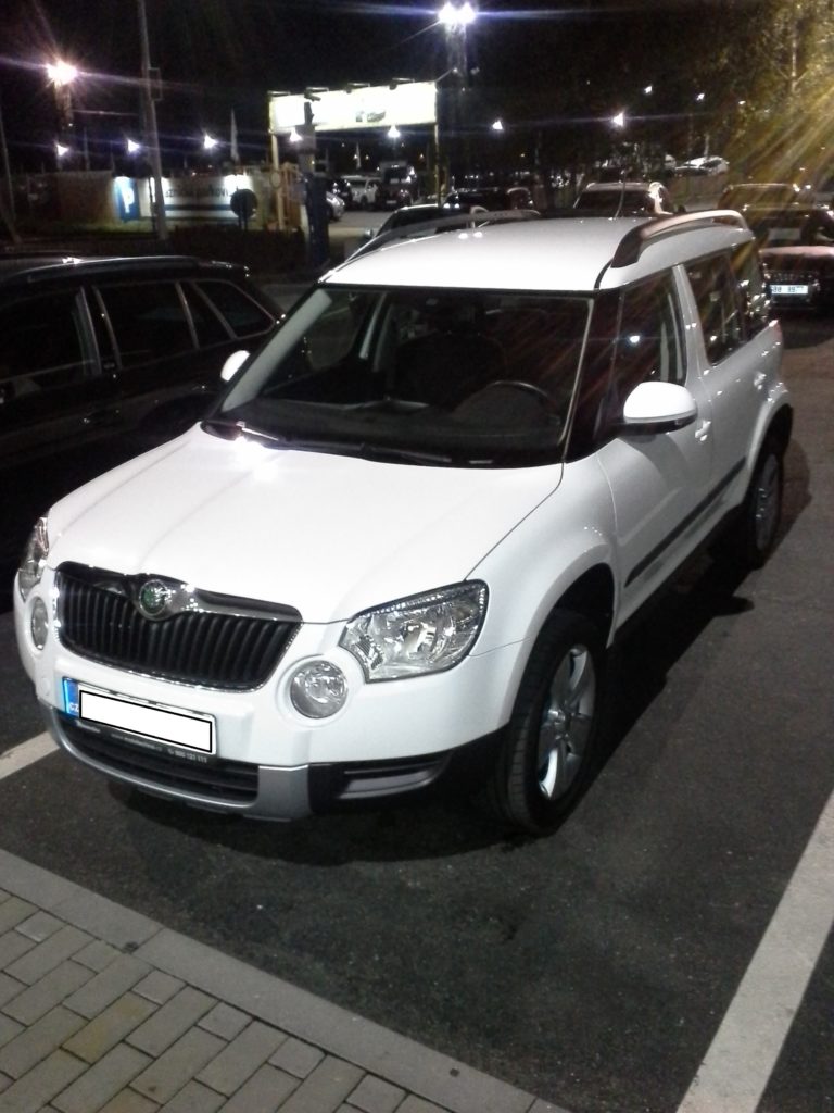 bila_skoda_yeti