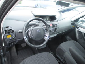 Citroën_C4_Grand_Picasso_interier